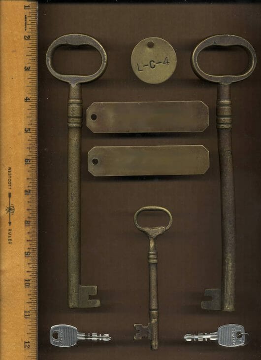 adams-calvin-20338-archivalA